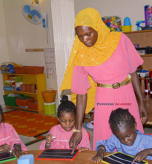 Prescolaire Pioneers'Academy