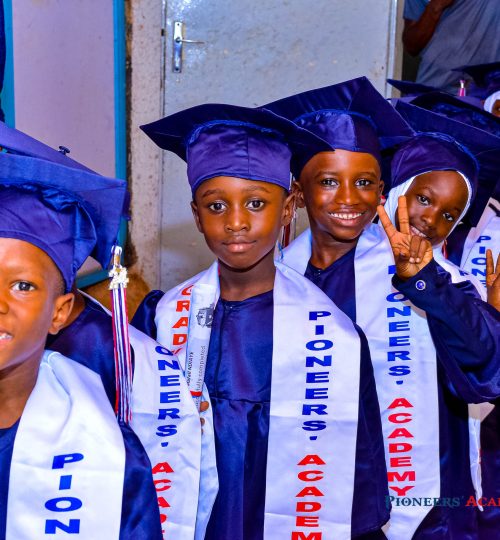 cérémonie de graduation à Pioneers'Academy
