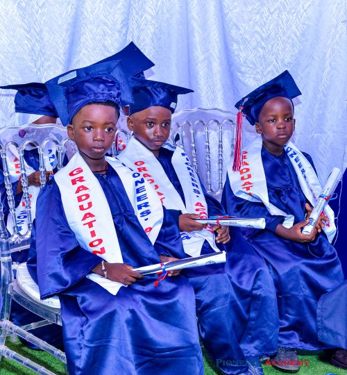 cérémonie de graduation à Pioneers'Academy
