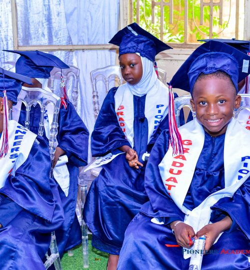 cérémonie de graduation à Pioneers'Academy