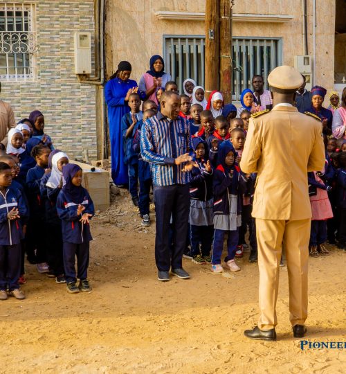 Levée des couleurs à Pioneerd' Academy