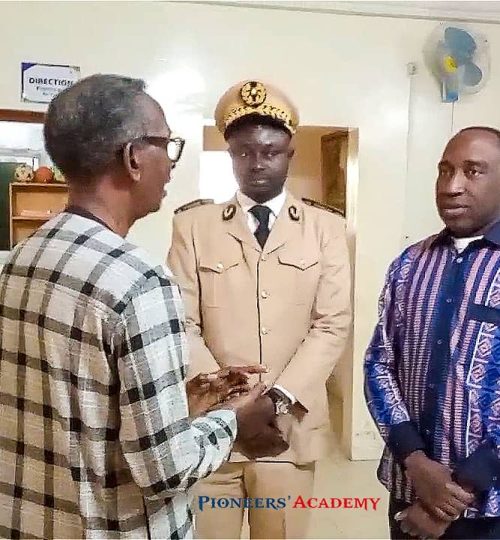 Levée des couleurs à Pioneers'Academy